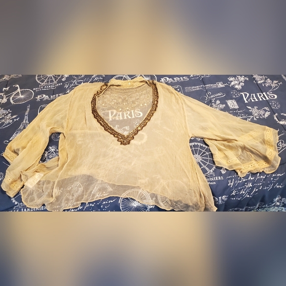 Kimchi Blue Floral Embroidered Cream Blouse - Picture 3 of 6